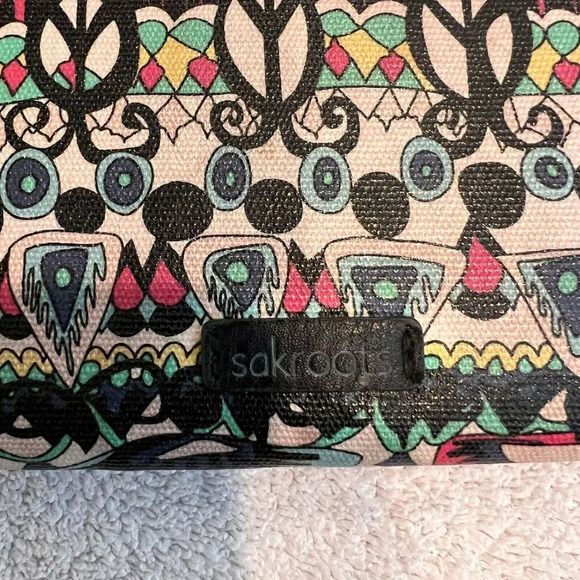 Sakroots Artist Womens Convertible Smartphone Crossbody Bag Wristlet Boho Wallet - Picture 7 of 15